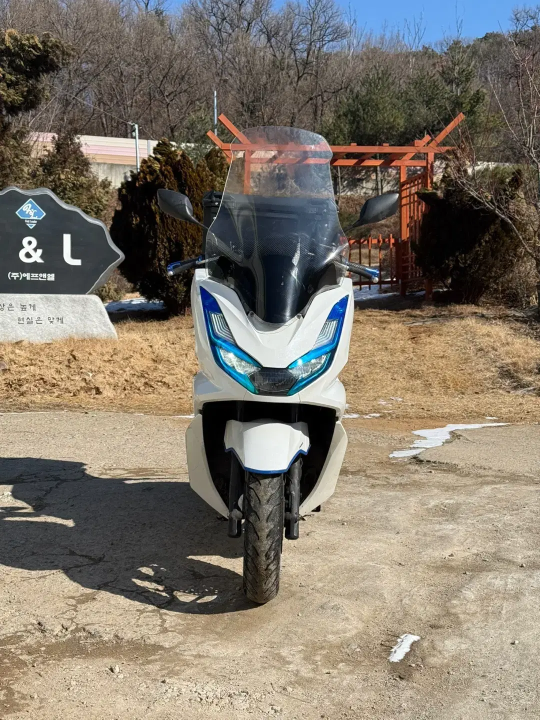 PCX125 22년식 저렴하게 판매합니다